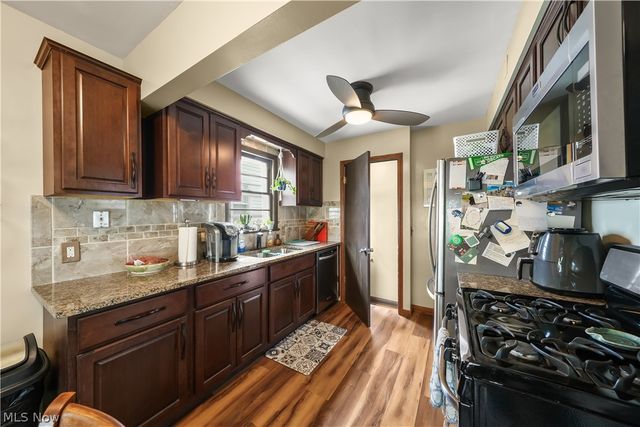 14902 James Avenue, Maple Heights, OH 44137