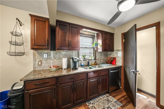 14902 James Avenue, Maple Heights, OH 44137
