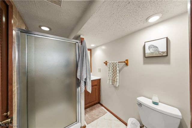 14902 James Avenue, Maple Heights, OH 44137