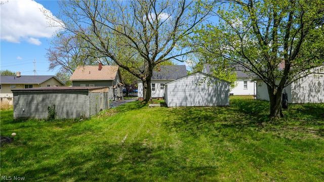 14902 James Avenue, Maple Heights, OH 44137