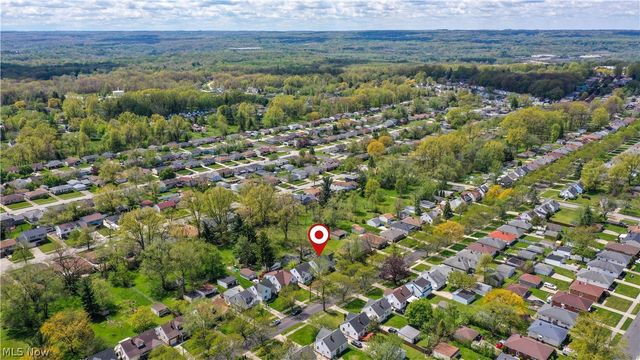 14902 James Avenue, Maple Heights, OH 44137