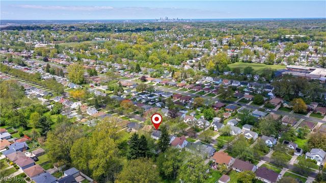 14902 James Avenue, Maple Heights, OH 44137