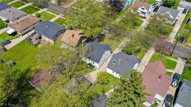 14902 James Avenue, Maple Heights, OH 44137