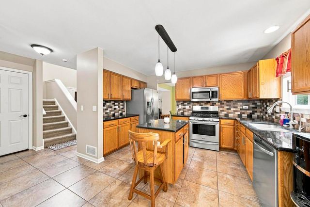 25727 W Woodland Drive, Round Lake, IL 60073