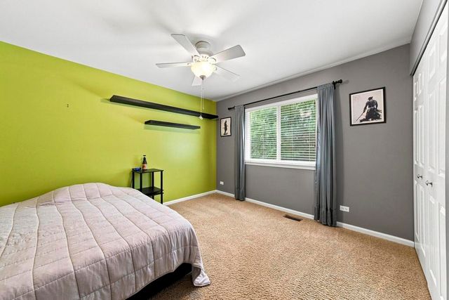 25727 W Woodland Drive, Round Lake, IL 60073