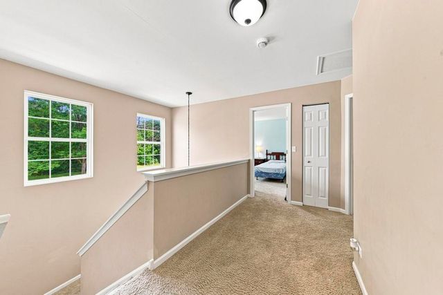 25727 W Woodland Drive, Round Lake, IL 60073