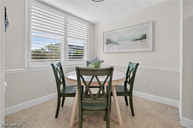 270 Naples Cove DR 3403, Naples, FL 34110