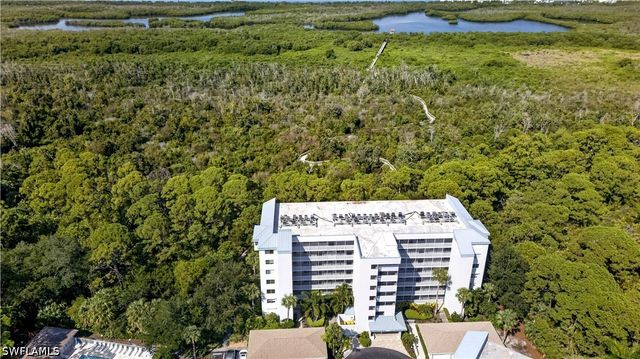 270 Naples Cove DR 3403, Naples, FL 34110