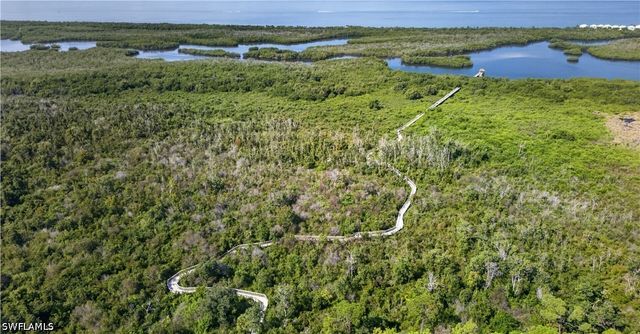 270 Naples Cove DR 3403, Naples, FL 34110