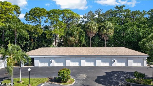 270 Naples Cove DR 3403, Naples, FL 34110