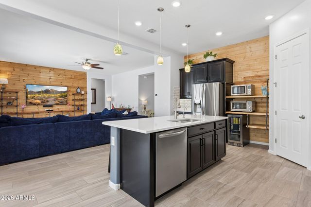 25193 N 103RD Drive, Peoria, AZ 85383