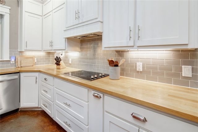 8848 Green Branch Loop, Bryan, TX 77808