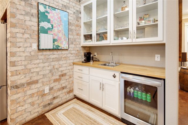 8848 Green Branch Loop, Bryan, TX 77808