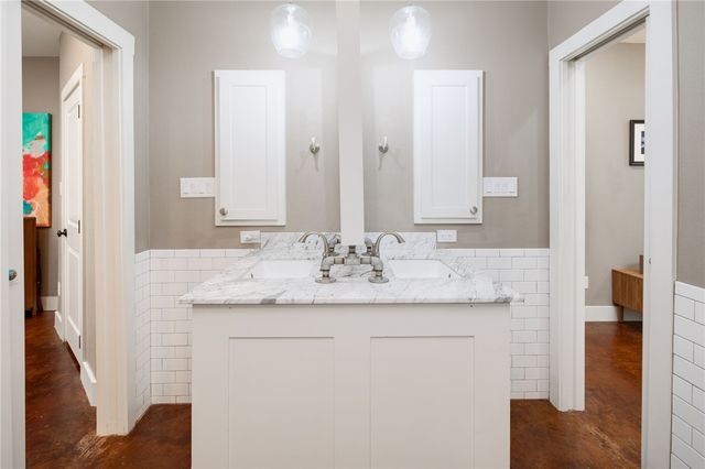 8848 Green Branch Loop, Bryan, TX 77808