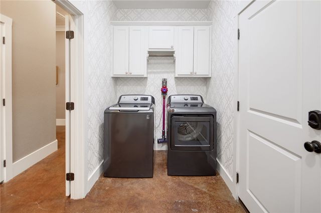 8848 Green Branch Loop, Bryan, TX 77808