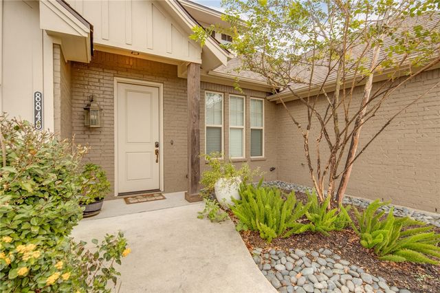 8848 Green Branch Loop, Bryan, TX 77808