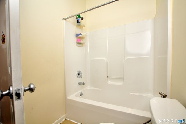 19 Lexie Lane 19, South Windsor, CT 06074