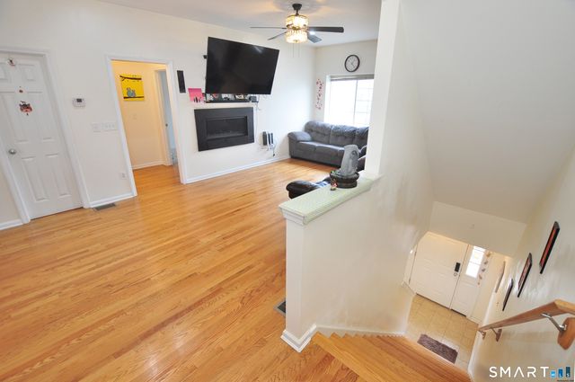 19 Lexie Lane 19, South Windsor, CT 06074