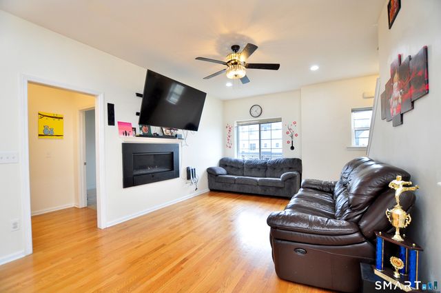 19 Lexie Lane 19, South Windsor, CT 06074