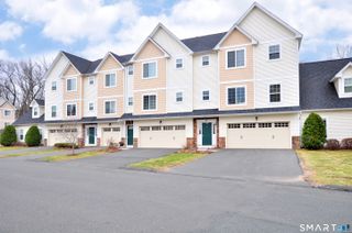 19 Lexie Lane 19, South Windsor, CT 06074