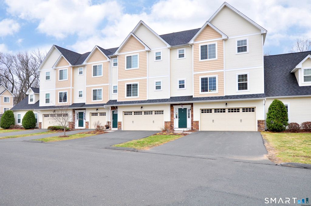 19 Lexie Lane 19, South Windsor, CT 06074