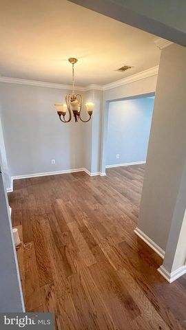 2188 MAYFLOWER DR, Woodbridge, VA 22192