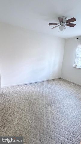 2188 MAYFLOWER DR, Woodbridge, VA 22192