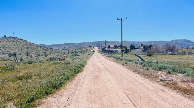 10177 Cerra Vista Street, Apple Valley, CA 92308