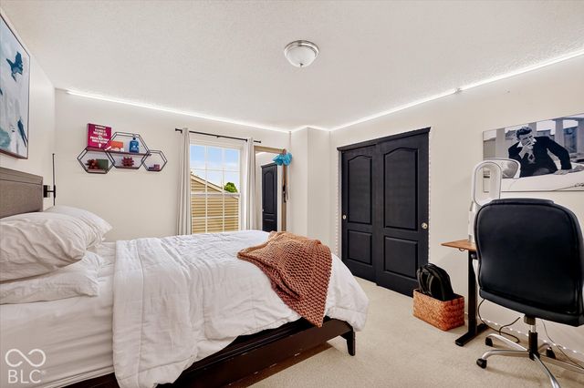 797 Hickory Pine Drive, Whiteland, IN 46184
