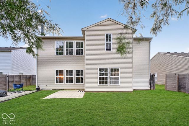 797 Hickory Pine Drive, Whiteland, IN 46184