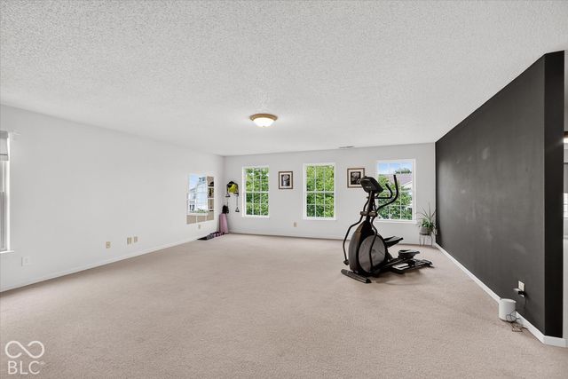 797 Hickory Pine Drive, Whiteland, IN 46184