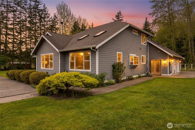 8163 Kickerville, Blaine, WA 98230