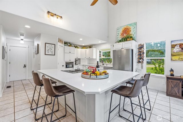 8163 Kickerville, Blaine, WA 98230