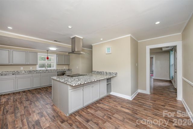 502 W Allenton Street, Mount Gilead, NC 27306