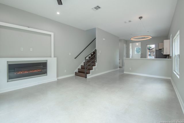 817 Potomac, San Antonio, TX 78202
