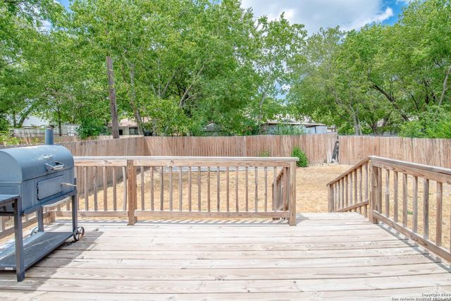 817 Potomac, San Antonio, TX 78202