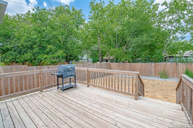 817 Potomac, San Antonio, TX 78202