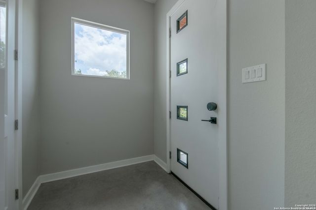 817 Potomac, San Antonio, TX 78202