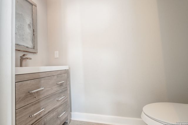 817 Potomac, San Antonio, TX 78202