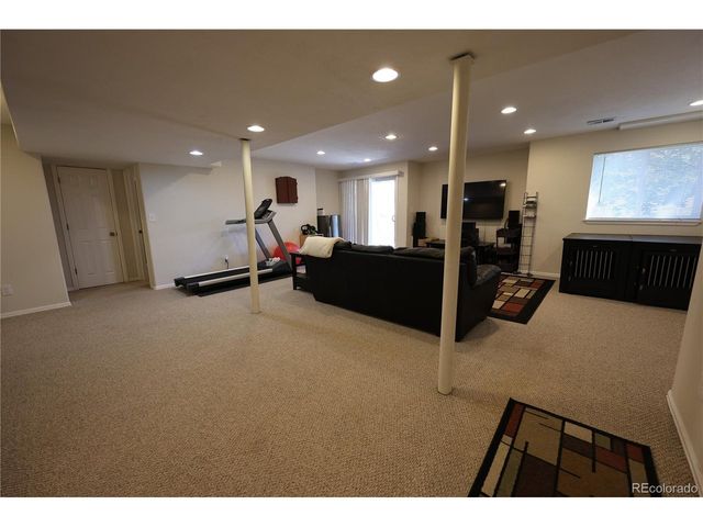 10276 Jill Ave, Highlands Ranch, CO 80130