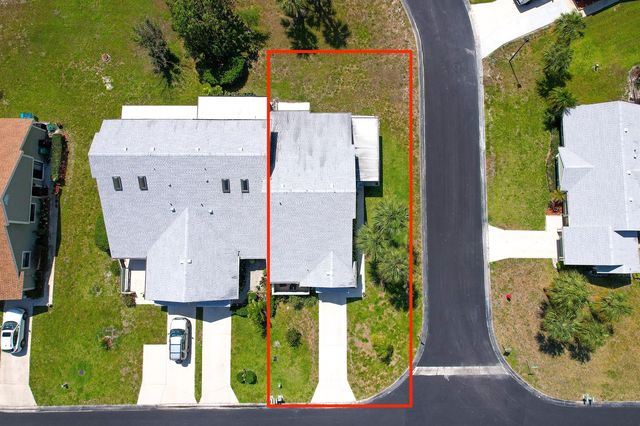 1533 SE Crayrich Court, Port St. Lucie, FL 34952