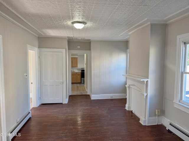 418 14th Street, Watervliet, NY 12189