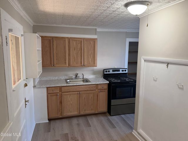418 14th Street, Watervliet, NY 12189