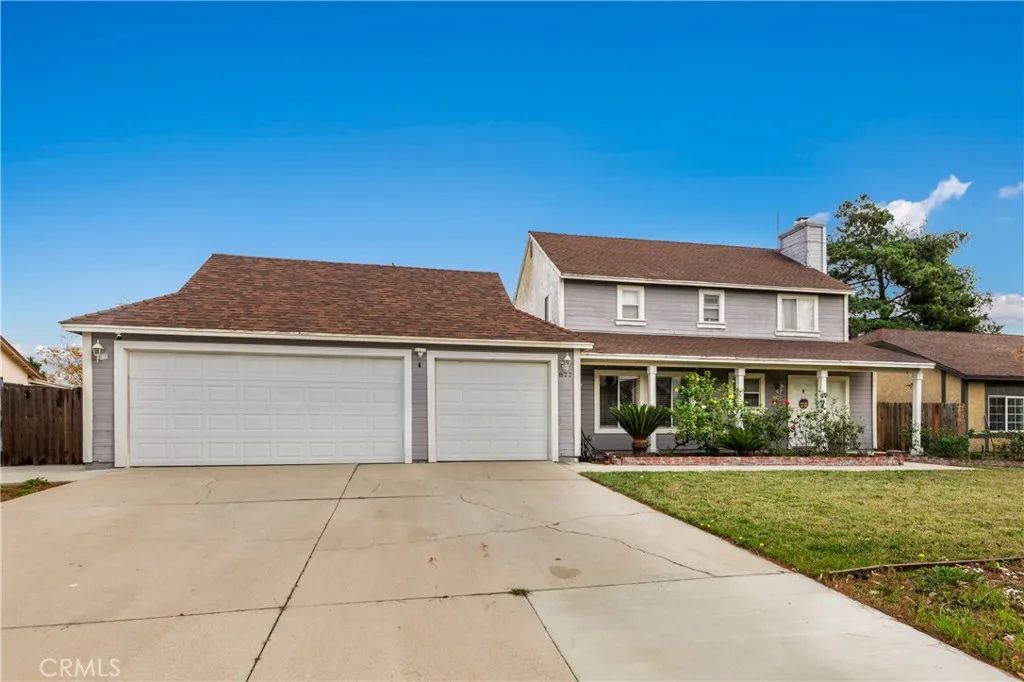 877 N Quince Avenue, Rialto, CA 92376