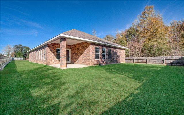 898 Road 3556, Cleveland, TX 77327