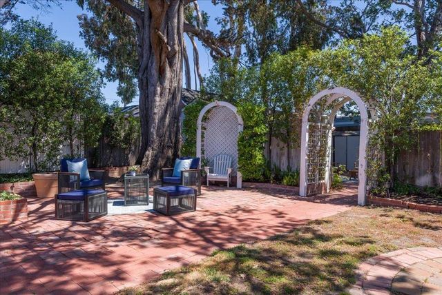 3031 Flores Street, San Mateo, CA 94403