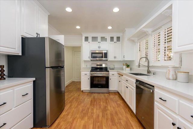 3031 Flores Street, San Mateo, CA 94403