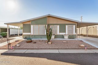 2208 W BASELINE Avenue 114, Apache Junction, AZ 85120