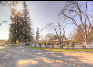 5543 N 7th Street, Fresno, CA 93710