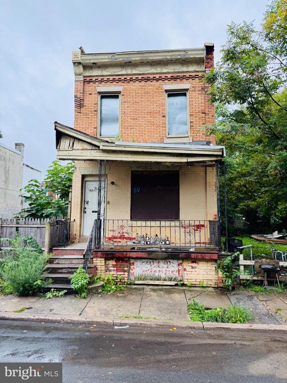 6014 REINHARD ST, PHILADELPHIA, PA 19142 — exterior